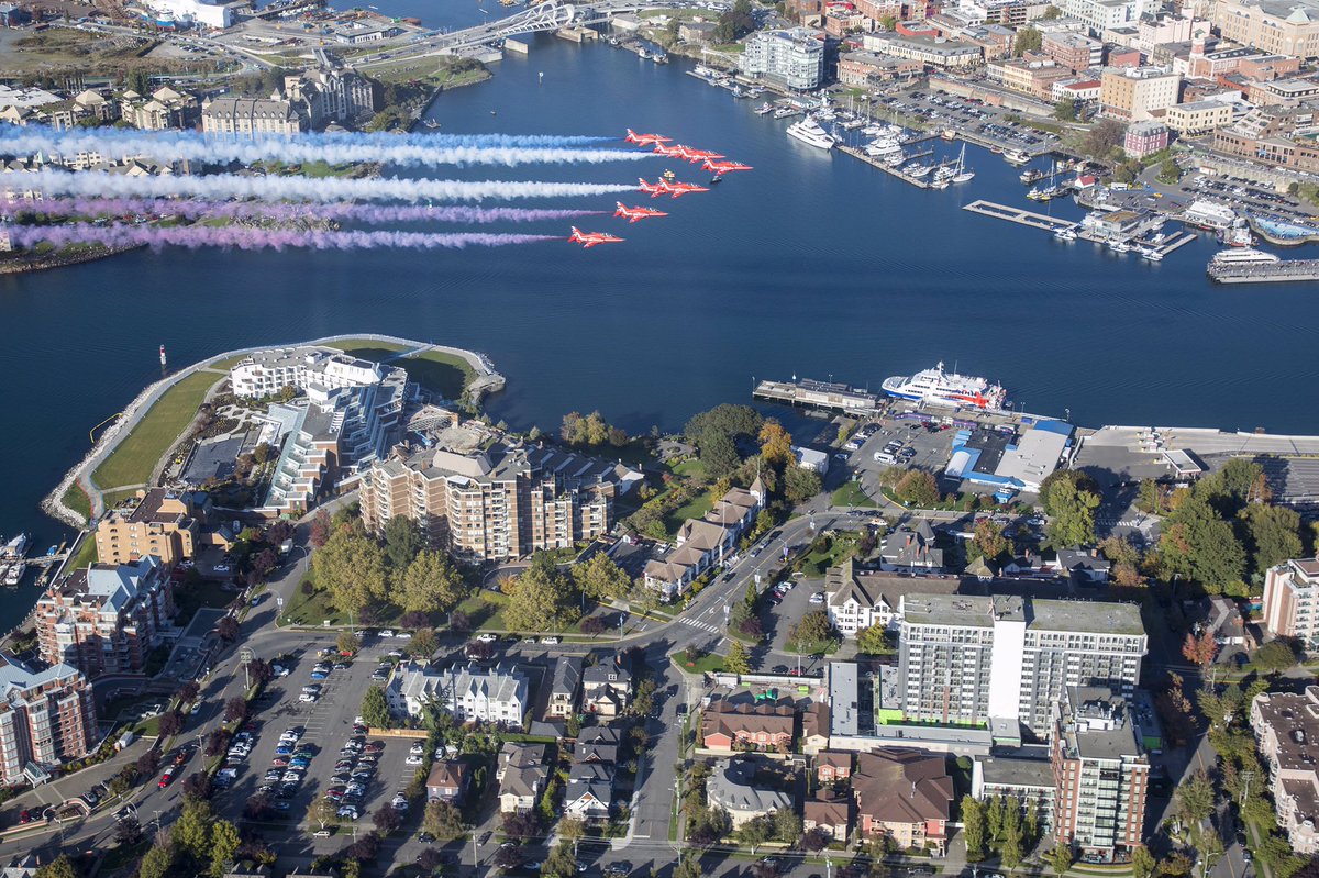 Happy #Canada Day! Sharing these great images from the #RedArrows’ tour there last year, which included performances in Halifax, Ottawa, Gatineau, Toronto and Vancouver.