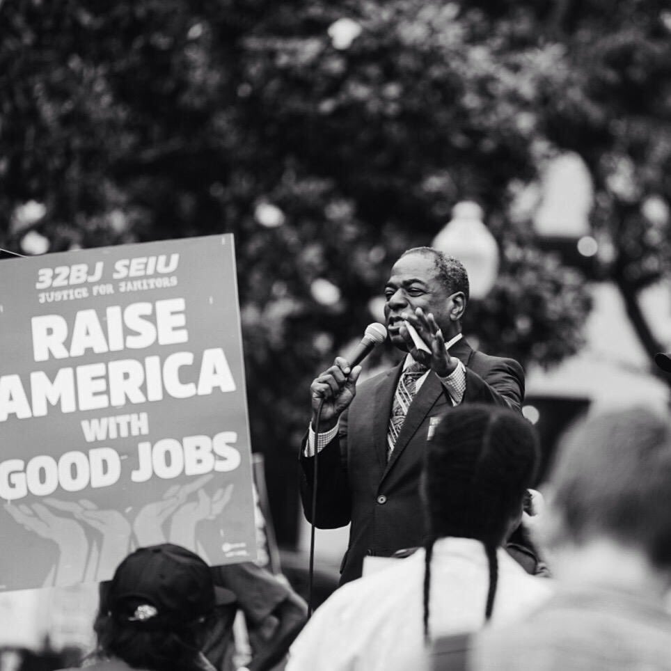 OrangeVo40's tweet image. To our clean teams, great streets, main streets &amp;amp; workers thereof, we achieved the $15 min wage and the living wage of $13.85 for you. We are taking no one for granted and leaving no one behind @OrangeVo40 @VOrangeDC @UFCW400 @DCHotelworkers @32BJSEIU @1199SEIU_MDDC @WTUTeacher