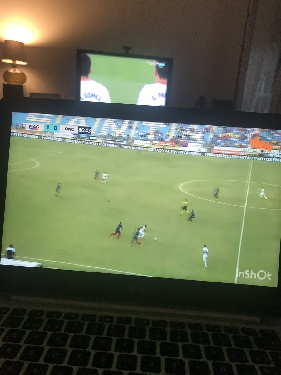 BosSportsAgent's tweet photo. Preparando los informes de los futbolistas con los que trabajamos para su presentación en los clubs profesionales q nos solicitan información, jóvenes e internacionales x Eslovenia,Rumania y Colombia #intermediacion #bossport https://t.co/EnN1UcWEsR