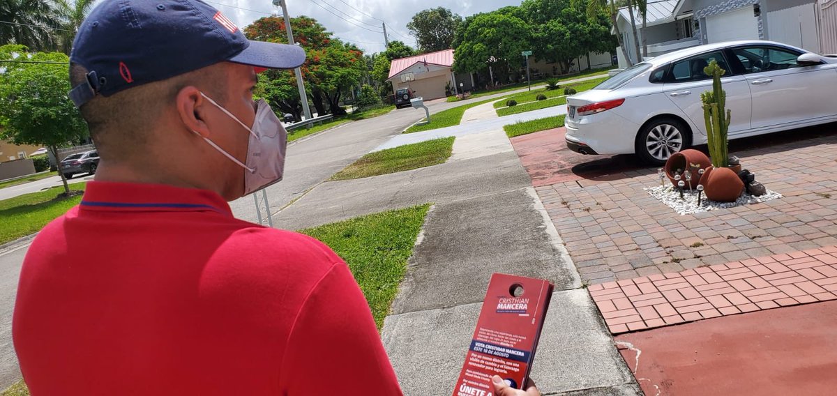 cmancera33's tweet photo. Today on the campaign trail hitting the streets and businesses of my District 11 Miami-Dade. Let’s vote this August 18th for Cristhian Mancera 356 on the Ballot for Miami-Dade District 11 commisioner. Hoy en las calles de mi distrito compartiendo el mensaje de nuestra campaña. https://t.co/28w1YDP0xI