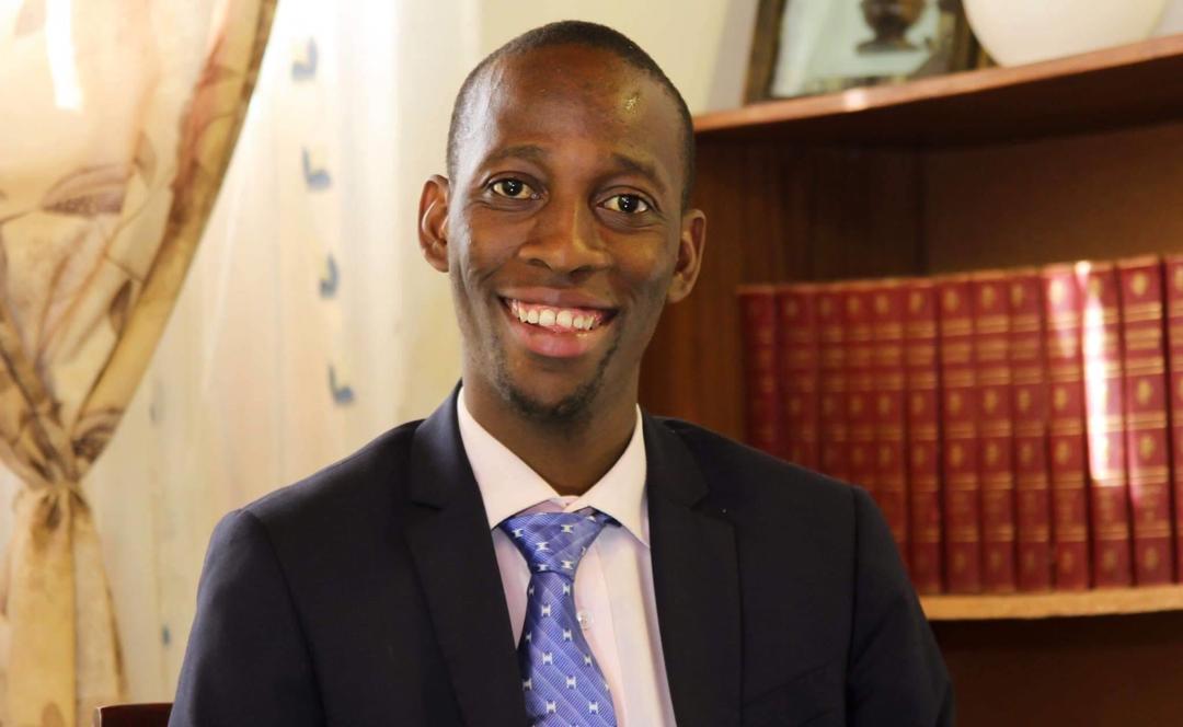 Today I celebrate Simbarashe Nyamadzawo @SimbaNyamadzawo as he takes office as President of Metropolitan Toastmasters Club the future is indeed young. I wish you all the best, may the vision you have for your tenure come to pass. @ChadMhako
#ZimYoungInfluencers #WeCan