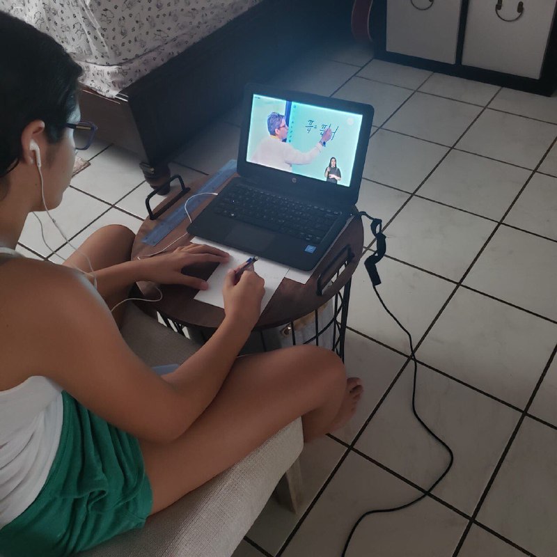 EDUCACIONPR's tweet photo. ¡Gracias! En casa aprendo llegó a miles de hogares en Puerto Rico. Comparte tus fotos en los comentarios siendo parte de este histórico campamento. #Encasaaprendo https://t.co/BouExE8EB4