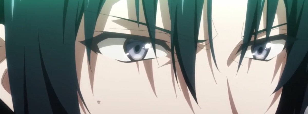 (3/?) In terms of appearance, Iori just has the perfect proportions to just...anything. It’s not exaggerated or minimized, he def is the perfect high school student.PLUS LOOK AT THOSE EYES, it really shows Iori’s alluring features! The eyes def are the windows to one’s soul