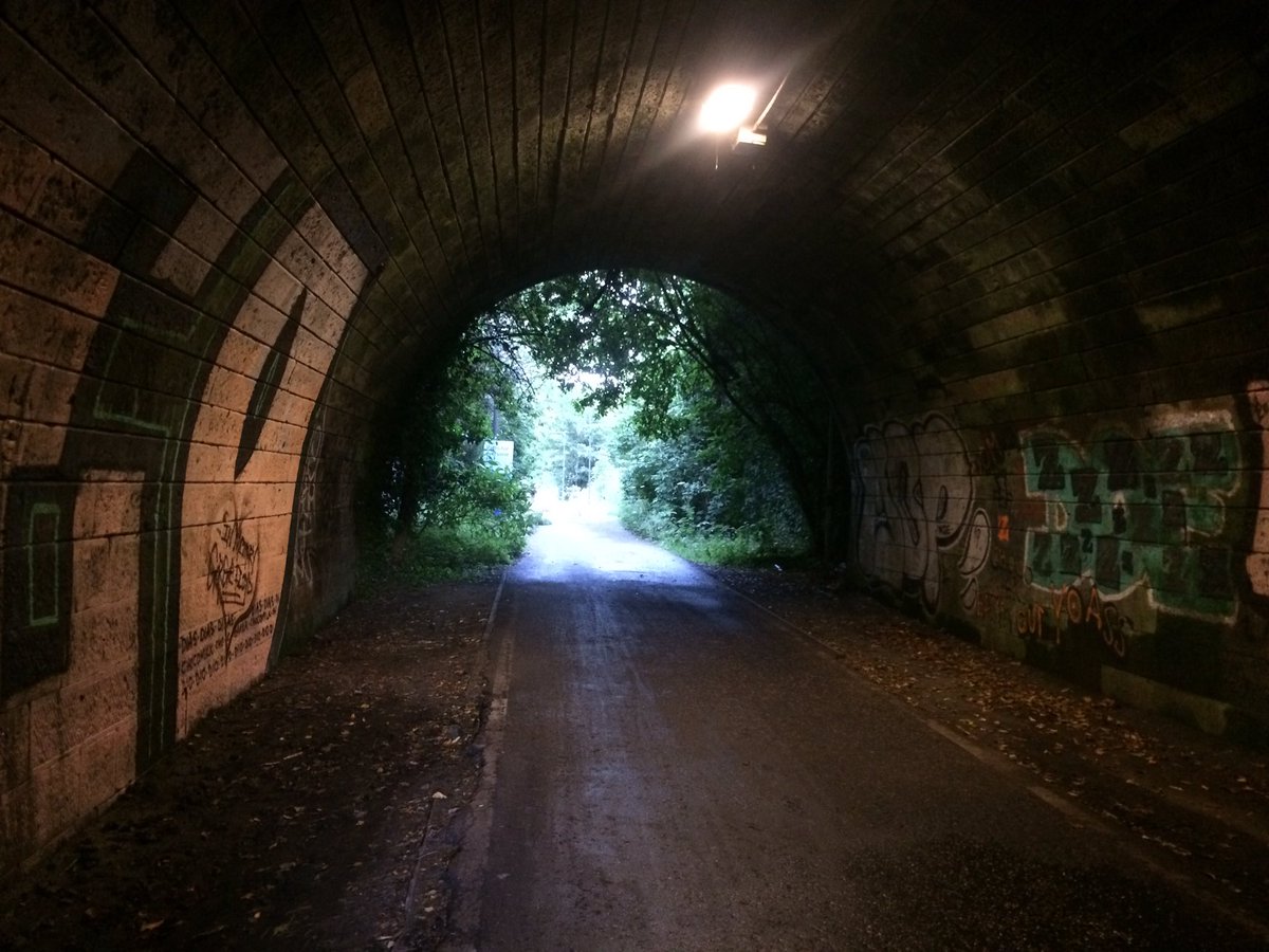 Phew! Into the Innocent Tunnel. All quiet - but many people don’t like it at night - can feel scary.