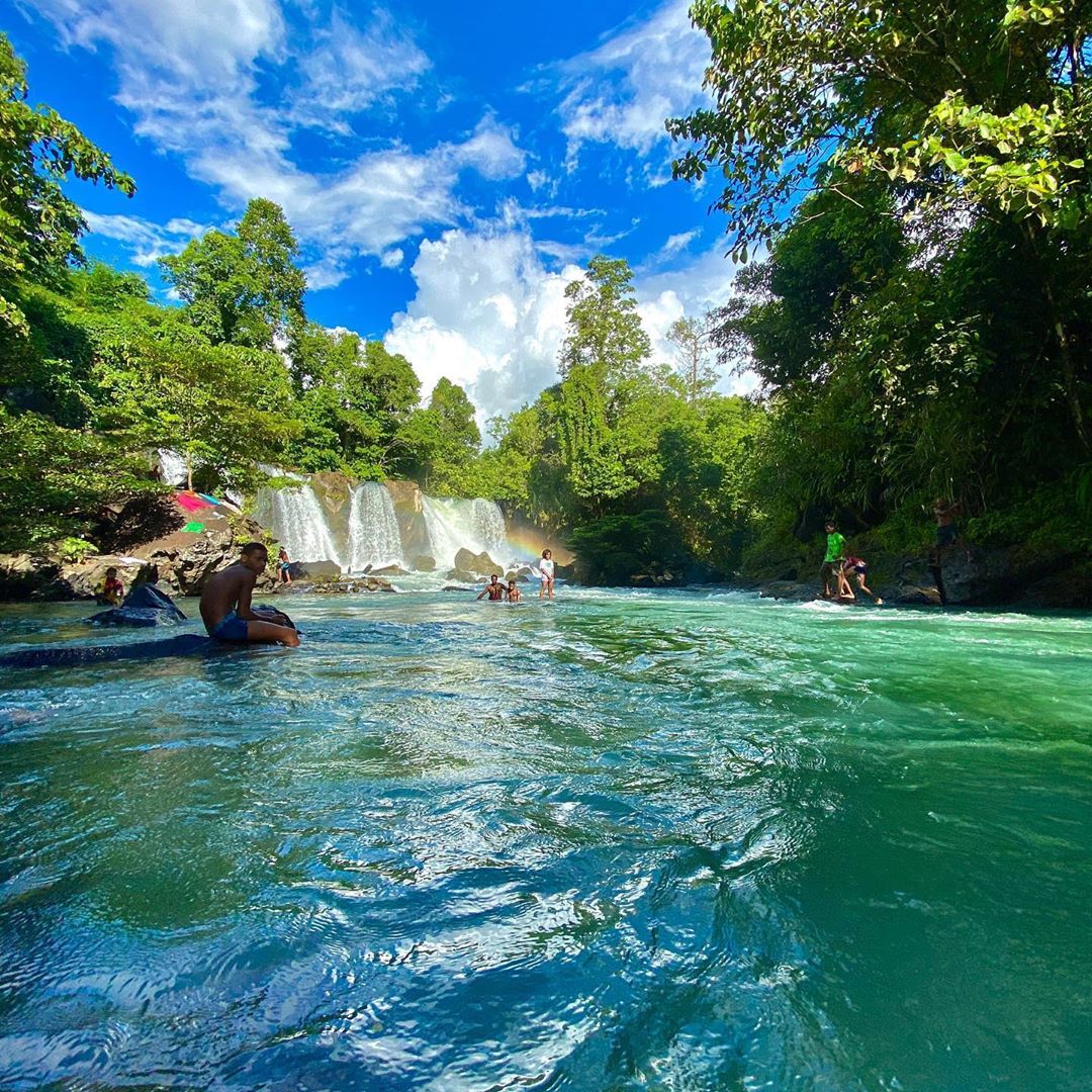 pngjourneys's tweet photo. Beautiful Bialla, West New Britain #papuanewguinea 🇵🇬🇵🇬🇵🇬
Visit West New Britian: https://t.co/DDD53BITcF
📸 @eremas_bai [iG] 
#visitpng #pngtourism https://t.co/94VRYmSTm8