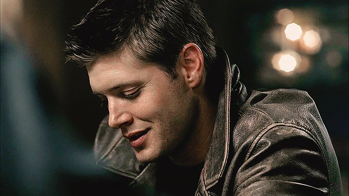 soberdenatural's tweet photo. Dean Winchester + Leather Jacket >>> https://t.co/DZfYceJP5m