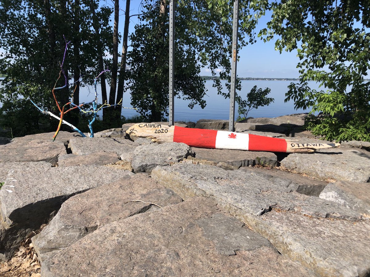 nedaamani's tweet photo. Happy Canada Day!
 
Canadians and the values they have, have brought me so many blessings since I moved here from Iran at the age of 7. I love being Iranian and Canadian.

May we create the feeling of Home for others wherever we live. 🌈 https://t.co/Lm1l6ffboV