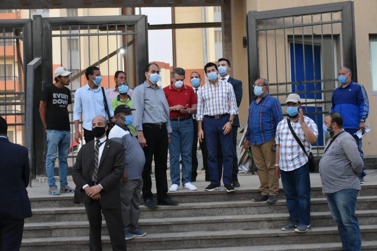 في اطار خطه الدوله لرفع الحظر قامت وزاره الشباب والرياضه بأطلاق حملتها لتوجيه وتوعيه الشباب في بعض نوادى الجمهوريه
#وزارة_الشباب_be_safe