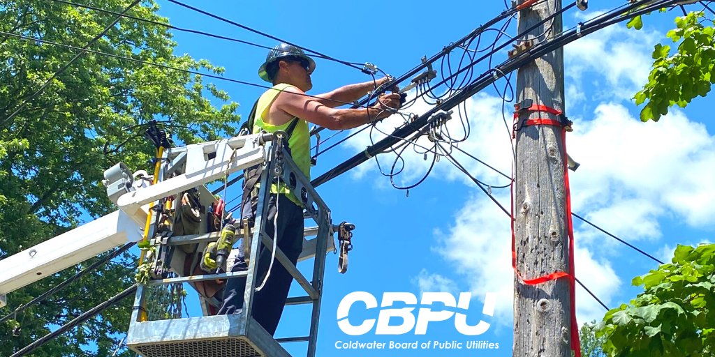 CityColdwaterMi's tweet photo. What could the CBPU contract crews around Coldwater be up to? Here's a hint: It has a lot to do with installing fiber that will provide Coldwater with GIG Internet speeds!  

#GigCityMI #ThinkBIGThinkGIG #PublicPower #ColdwaterStrong #WeArePublicPower #Fiber #FiberInternet https://t.co/m6O8QGRKsH