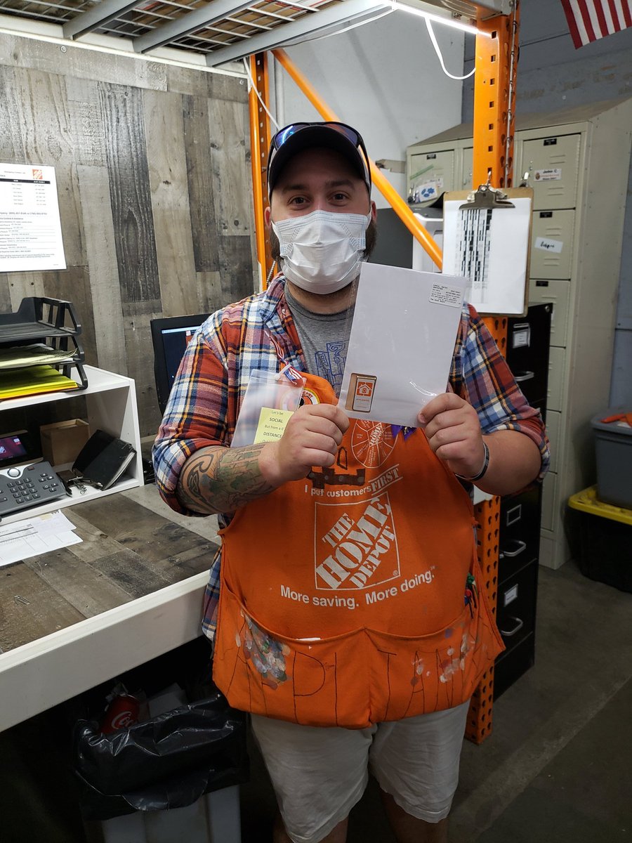 RBerry214's tweet photo. It only took 1 1/2 years to get it, but he finally has Appliance PK pin in hand! @daisycow824 @GardnerD187 @kelly_broyles https://t.co/UzjQvXHKvv