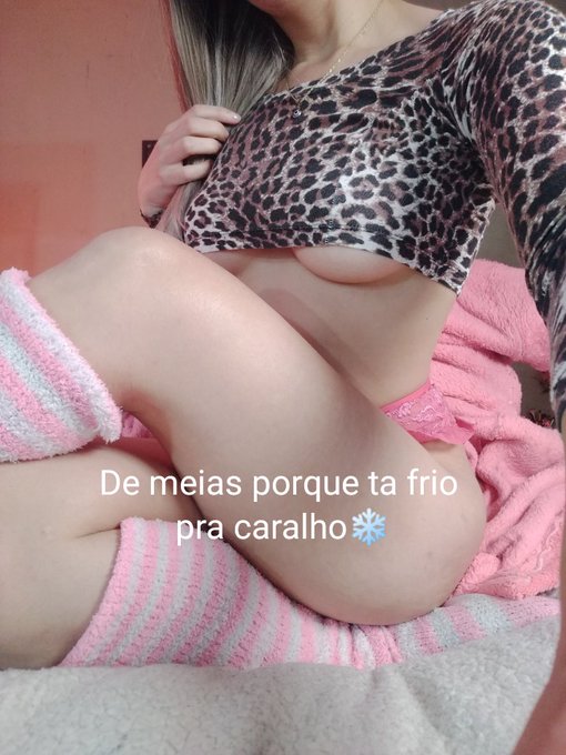 Friozinho ❄️☃️ https://t.co/vfEW477j9Z<a href="/tag/newprofilepic"class="tags"><span>#newprofilepic</span></a>