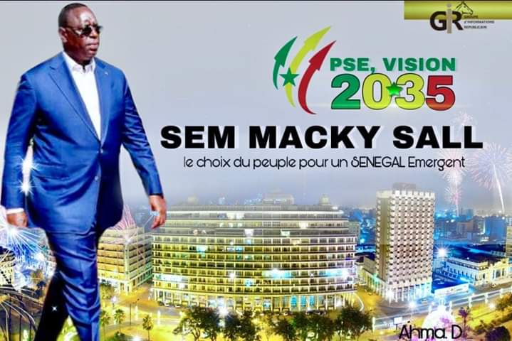 LaRpublique4's tweet photo. #Macky_SaLL, la fierté africaine, sénégalaise. Son leadership n'est plus à demontrer. Un visionnaire, il anticipe sur TOUT avec une équipe dévouée, fidèle, courageuse pour faire de notre pays un hub planétaire.
#Felicitations
#Kebetu https://t.co/qEbnxCdqeg