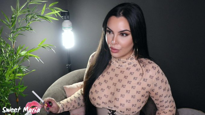 New 🖤 #smokingfetish #smoking #smokinggirl #smokers #fetish #capnolagnia #femdompov #burping #burpingfetish<a href="/tag/smokingfetish"class="tags">#smokingfetish</a><a href="/tag/smoking"class="tags">#smoking</a><a href="/tag/smokinggirl"class="tags">#smokinggirl</a><a href="/tag/smokers"class="tags">#smokers</a><a href="/tag/curvy"class="tags"><span>#curvy</span></a><a href="/tag/fetish"class="tags"><span>#fetish</span></a><a href="/tag/interviews"class="tags"><span>#interviews</span></a><a href="/tag/femdompov"class="tags"><span>#femdompov</span></a><a href="/tag/vore"class="tags"><span>#vore</span></a><a href="/tag/mouthfetish"class="tags"><span>#mouthfetish</span></a>