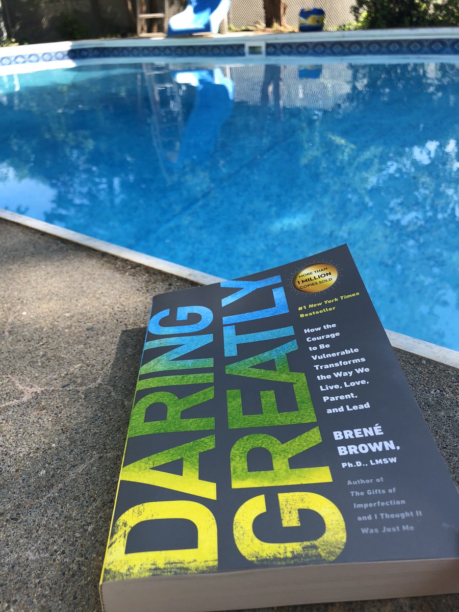 SumreinMs's tweet photo. Thank you @Correia325 for recommending this awesome book!! @BreneBrown thank you for such a wonderful book, I cried in the first chapter 🙃 #powerofvulnerability https://t.co/K5PVpwaovc