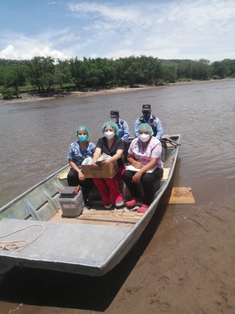 RSCholuteca1's tweet photo. Equipos de Respuesta Rápida (ERR) de la Región de salud de choluteca.
@saludhn @AlbaConsueloFl1 @jmpaguada @JuanOrlandoH @DrMauriciolivaH @loucel33 @DouAvelar

#CholutecaQuedateEnCasa
#HondurasQuedateEnCasa 
#LavateLasManos https://t.co/1MLEH40fe7