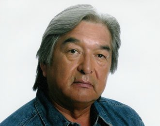 Singer-songwriter Buffy Sainte-Marie and actor Graham Greene /6 #WhatCanadiansLookLike  #CanadaDay  #becauseits2020  #Canada  #thread