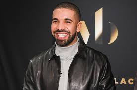 Another Canadian /9 #Drake  #WhatCanadiansLookLike  #CanadaDay  #becauseits2020  #Canada  #thread