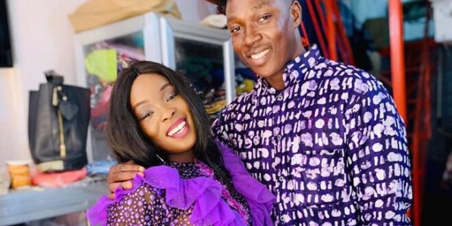 AFROGUINEEMAG's tweet photo. People : Soul Bangs et Manamba plus forts que jamais ! https://t.co/8nkgjWNALm https://t.co/Tn0PQxtIEk