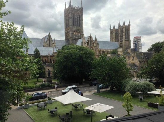 Bailgate Rotary Club tweet media