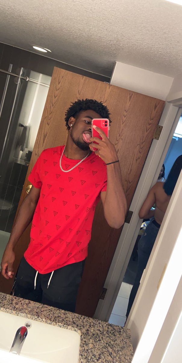 Mkid_31's tweet photo. Hey🥴 https://t.co/mdh3GQxhii