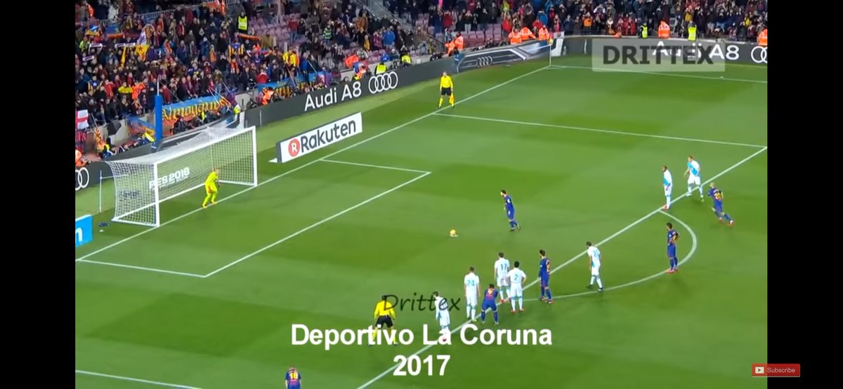 Messi has missed penalties while going through both the patterns but most of the times, he will miss when he uses the first way(i.e-looking while shooting). So again, I saw two of his penalties when he was looking while shooting. Both the times, the keeper got it right and saved