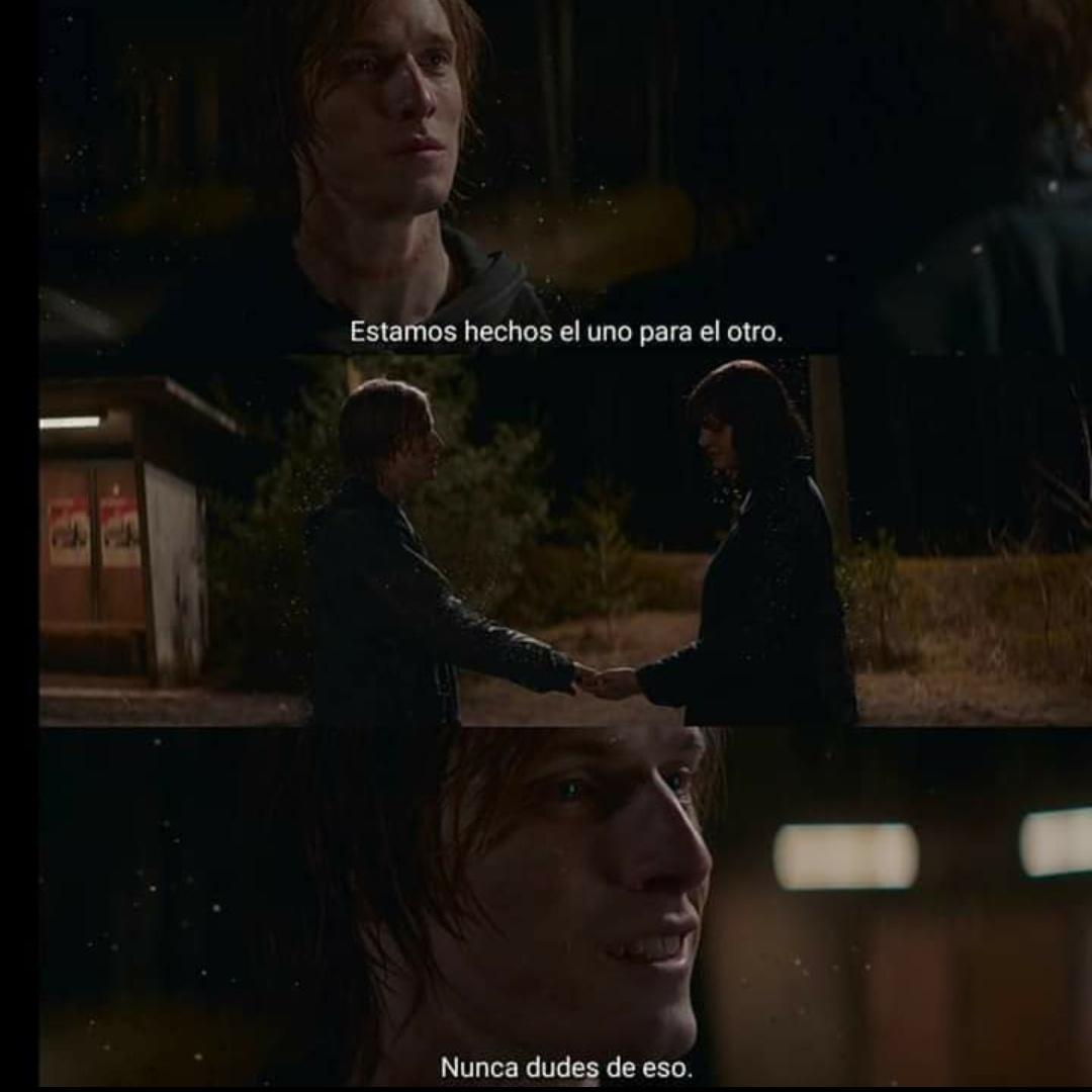 Manuell_bell's tweet image. Nunca pensé que tendría un final tan romántico y triste 😭  #Dark #darkfinal