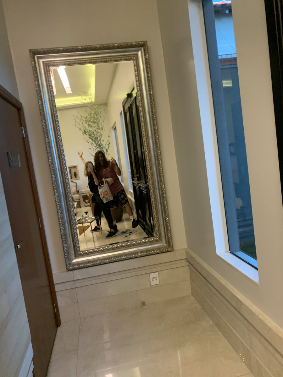 valen schulz tweet media