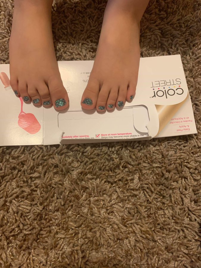 GetSassy's tweet photo. Mermaid brigade nails are back in stock https://t.co/DDEdiO3uv5