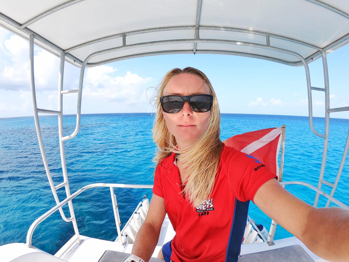 Now that boat diving is back......do you have what it takes to navigate our waters? Mel certainly does! Enjoy our latest blog post on what it takes to be a Sunset Divers Captain.
bit.ly/2NOvZCM
#HappyCanadaDay #divecayman #boatcaptain #caymanislands