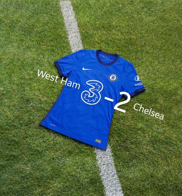 ManUtdInPidgin's tweet image. Guys, we don fix the Chelsea jersey. 😂
#WHUCHE