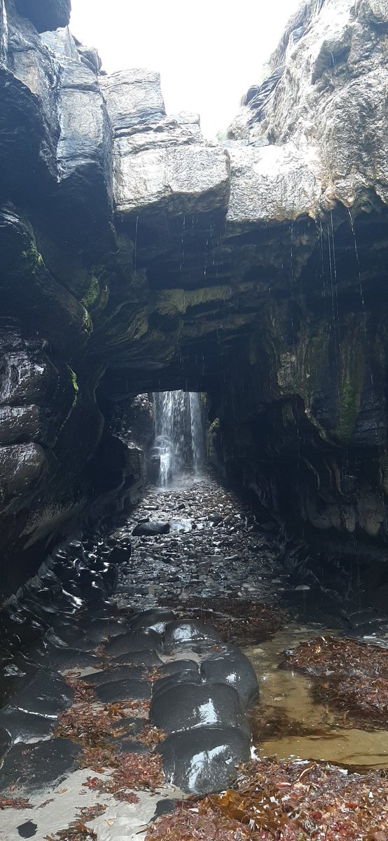 ShaneWard77's tweet photo. Day3 #staycation #secretwaterfall #largy #stjohnspt #donegal https://t.co/uzpAIZG7ie
