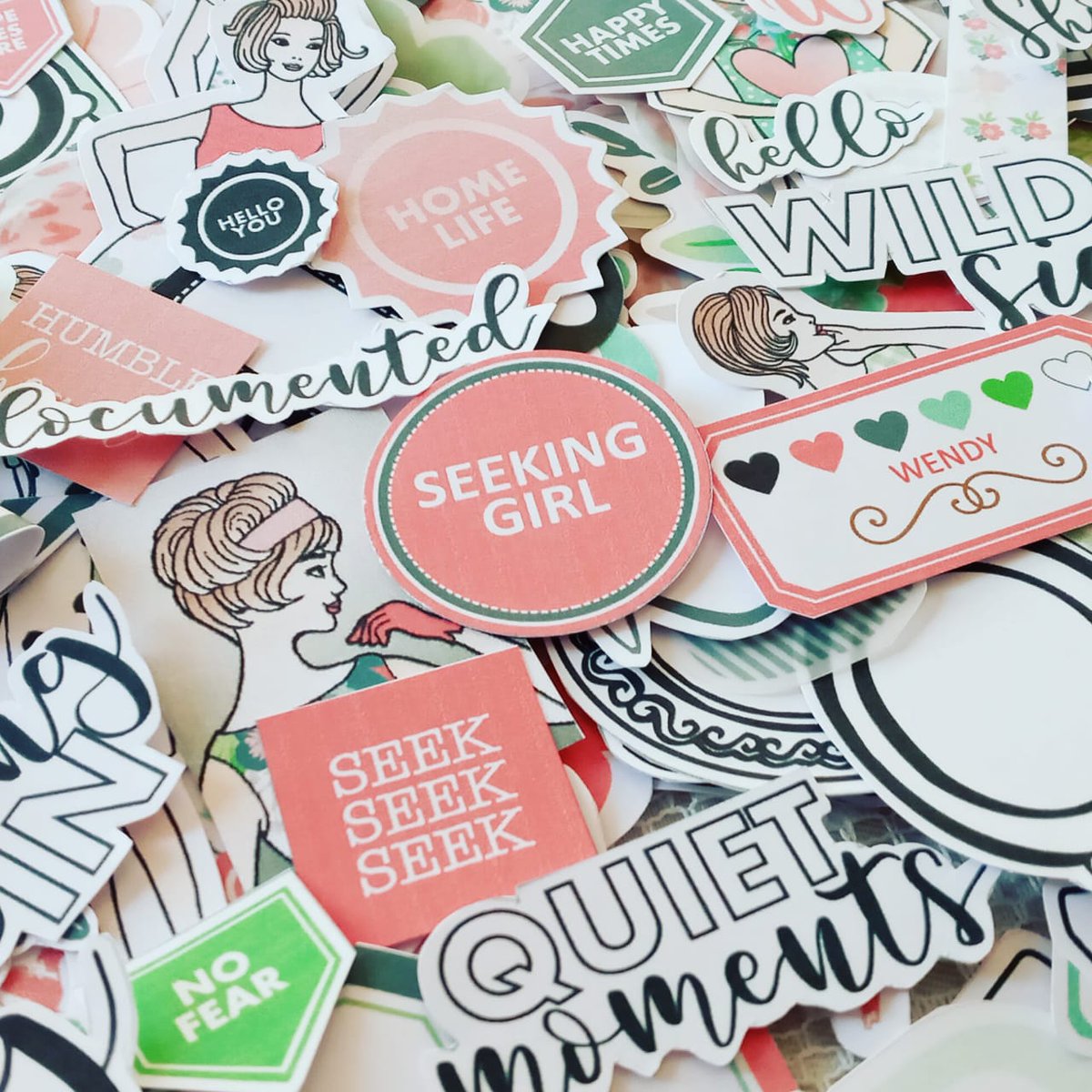 IvytreeStudio's tweet photo. New #WendyCollection available now. https://t.co/i1c8GNMnqK #printandplay  #paperlove #creativegirlsunite https://t.co/G7cG7VhQ4k