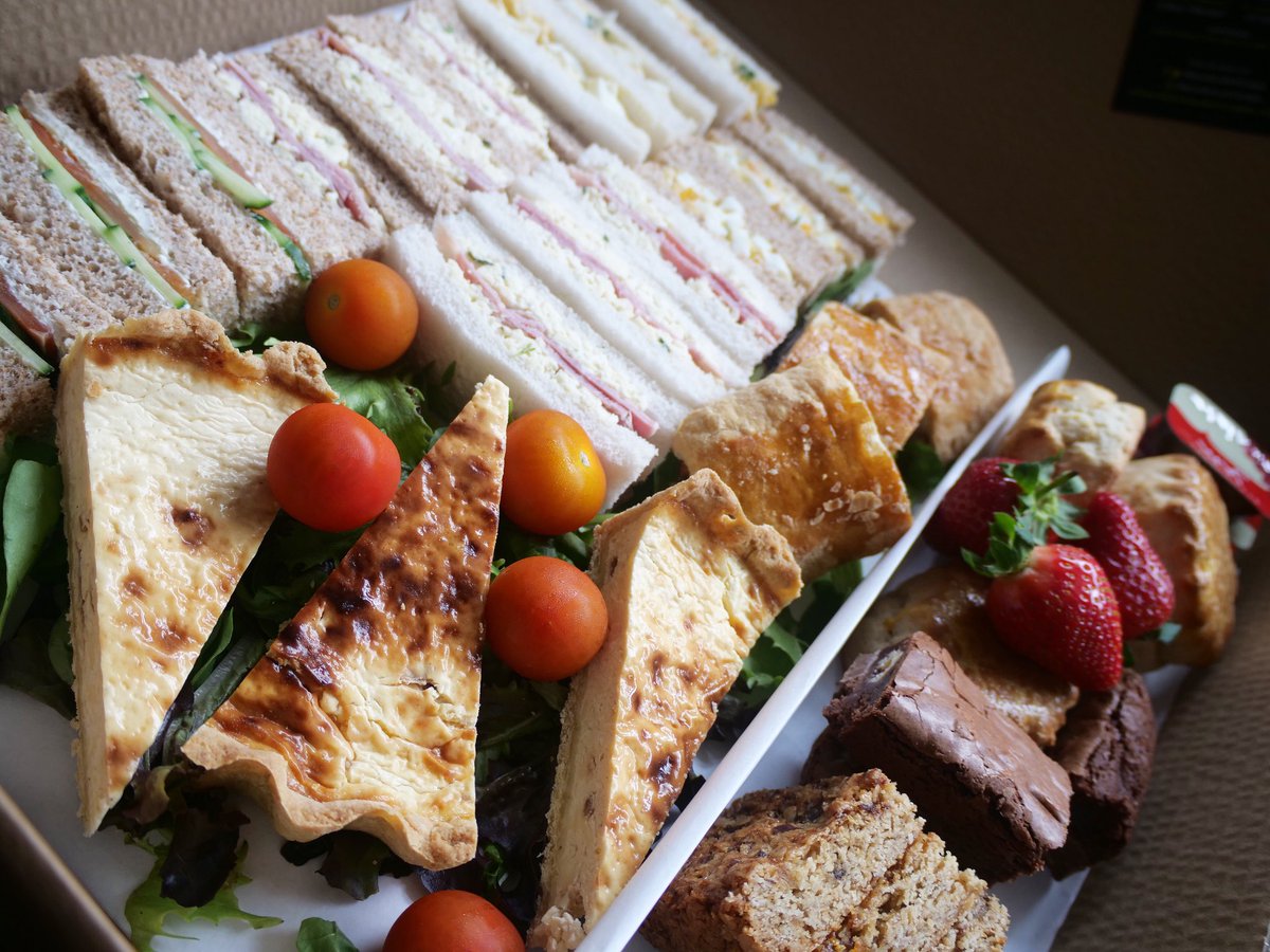 RachAlsKitchen's tweet photo. A few bits from this week including a #veganbox as part of today’s  #catering .. #afternoonteas and #ploughmans are proving popular..don’t forget we can also provide #cateringboxes designed to your needs ... looking forward to providing tomorrow’s #kidsparty #zoom #zoompartyboxes https://t.co/9ih3QKNCpC