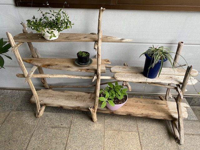 プランタースタンド