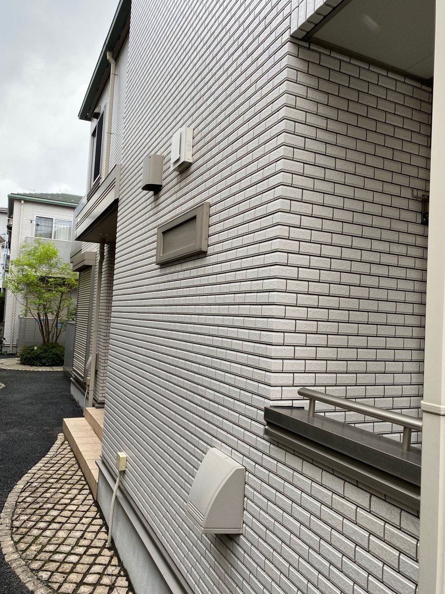 O Xrhsths スタイル工房 Sto Twitter 中古を買ってリノベしよう Vol 19 中編 マンションの外壁はやっぱりタイル張り T Co Mecwkzma7k マンション全体のデザインの印象に大きく影響を与える外壁 タイル張りと吹付タイル 強度や耐久性についてご紹介