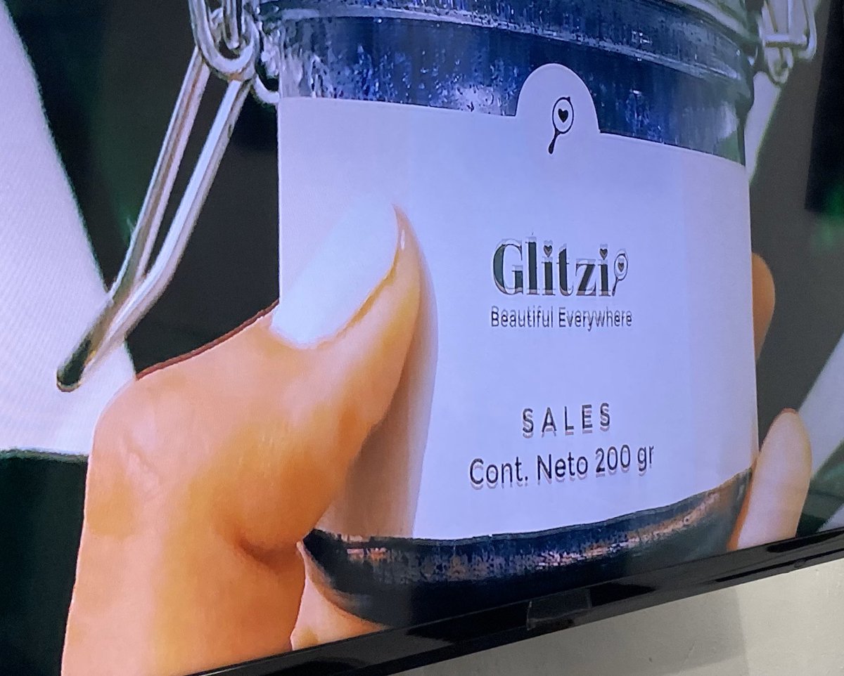 karlaiberia's tweet photo. Ahora Ana Ramos de #Glitzi: sobre el crecimiento de servicios a domicilio de belleza. Conéctense con nosotros a @adrnetworksmx https://t.co/2ZNhBJGcW9