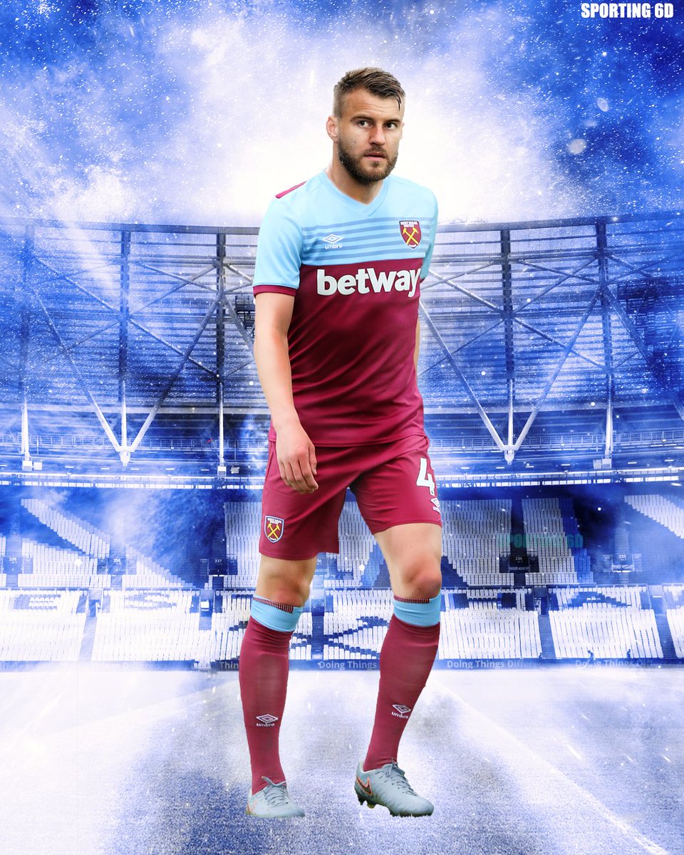 MICNTV's tweet photo. #WestHam completes a league double against #ChelseaFC after winning a thriller in the 89th minute. #ManUtd and #wolves now can close the gap on #LeicesterCity and #Chelsea. Top 7 finish in #PremierLeague will be thrilling.#WHUFC #WHUCFC #WHUVSCHE #Yarmolenko #LondonDerby #London https://t.co/1oYGtvp0Jy