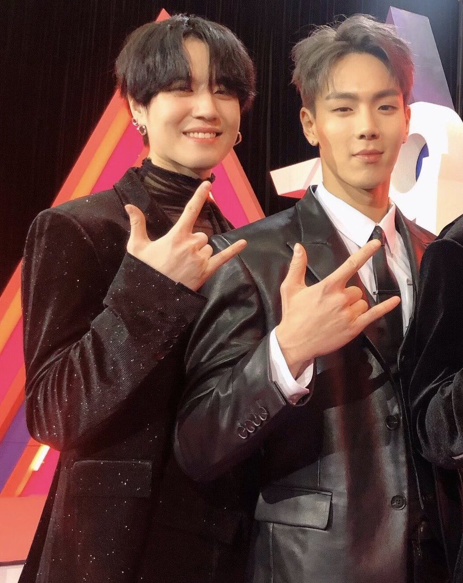 these pics are my fav they look so soft 