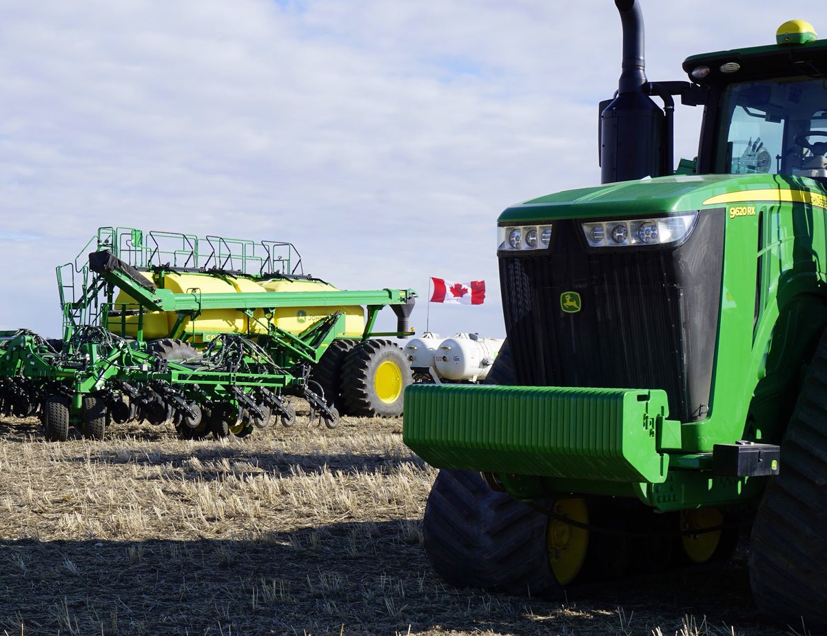 Happy #CanadaDay 🇨🇦 from our family farm! Proudly farming in our great country since 1910. #cdnag #longlovethisland #wegrowbeer