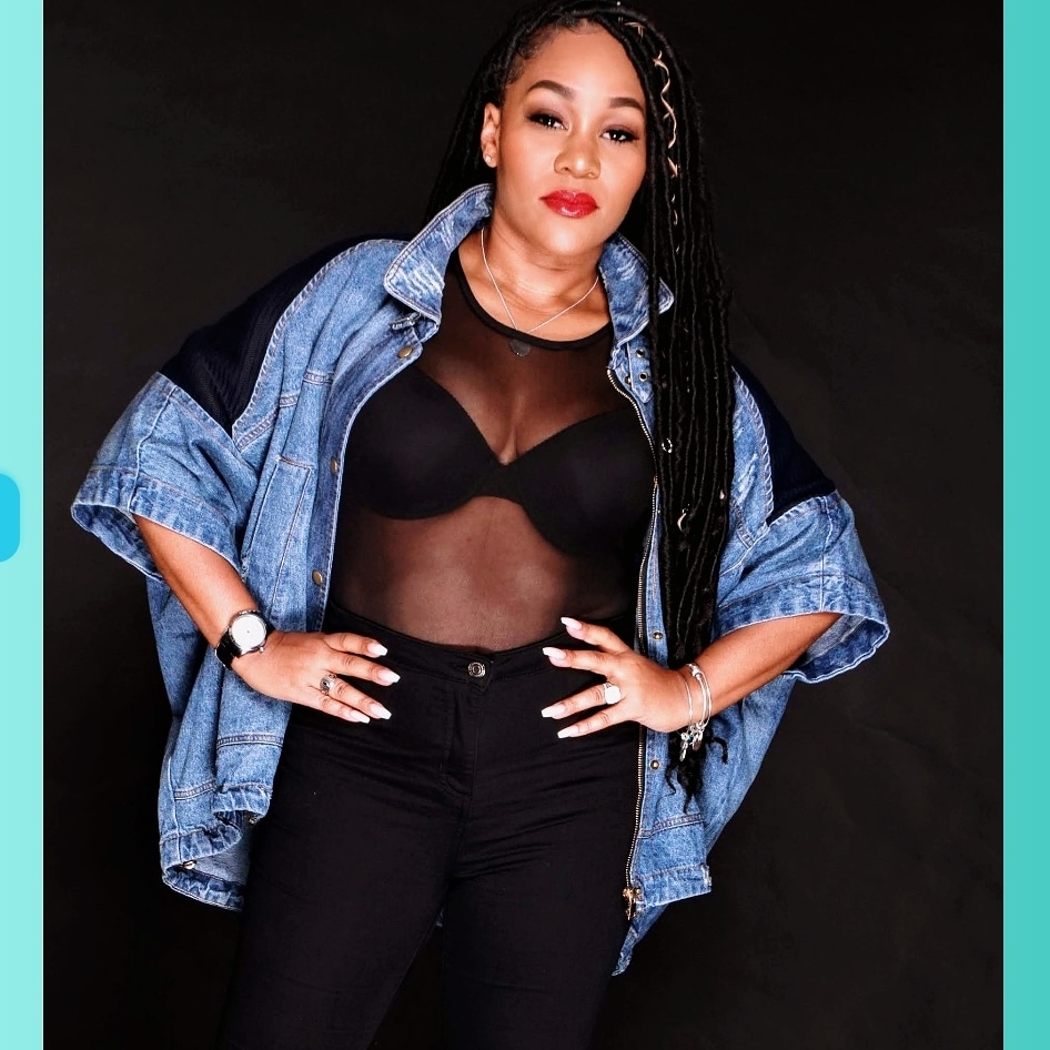 cuteclasssass's tweet photo. #cuteclassandsass #womenfashion #womeninbusiness #smallbusiness #onlineboutique #onlineshopping #shopnow #covid_19 #quarantine  #fashionable #business #businessowner #cute #comfy #date #datenight #sunnydays #stretch #black #sexy #sunshine #sale #jean #blm #blacklivesmatter https://t.co/zkf3Sg7DvB