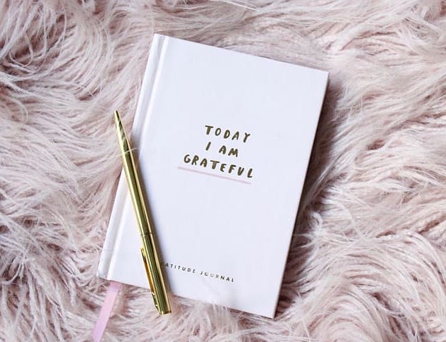 Hi my #ATTExtern friends! Today starts WEEK TWO of the #happinesschalllenge - PRACTICE GRATITUDE - Write down 3 things you are grateful for each day. Consider sharing them with someone you know. What are you #grateful for today?