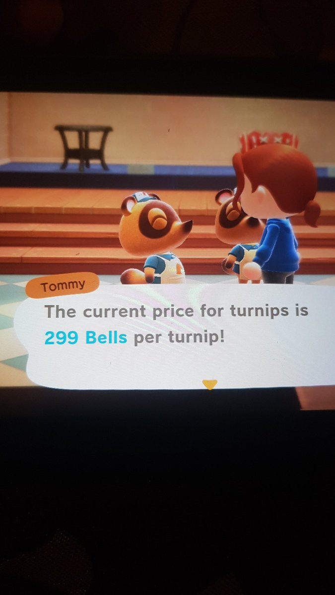 Jess76860789's tweet photo. Turnips going for 299 bells if anyone wants to sell #dodocode #ACNH #TurnipPrice https://t.co/l0d4fOwOF4