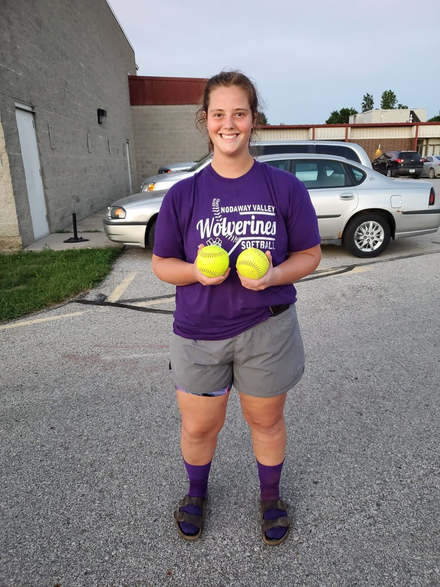 I’m on some serious vacation, but I can give some props to a two homer night. #WhoHomered