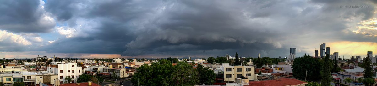 psnajar's tweet photo. Tormenta al Sur de #Guadalajara @webcamsdemexico @RadarDopplerUdG @Trafico_ZMG https://t.co/lDful7ohD5