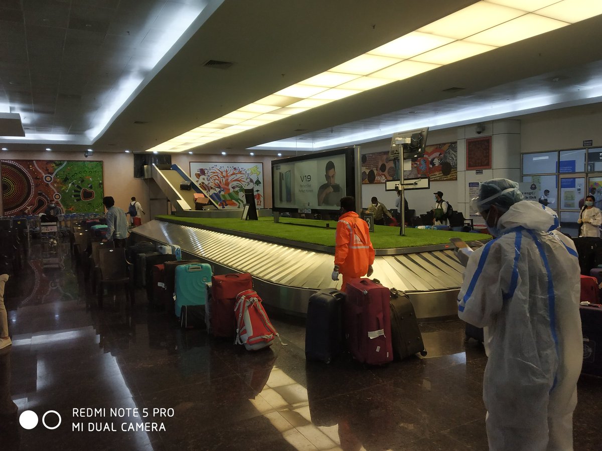 Mohit_CBIC's tweet photo. #VandeBharatMission today @CustomsIndore smoothly cleared 143 passengers coming from RUSSIA.
@EXCISECGST @cbic_india @cgstbhopalzone https://t.co/Y0pRMfN0cp