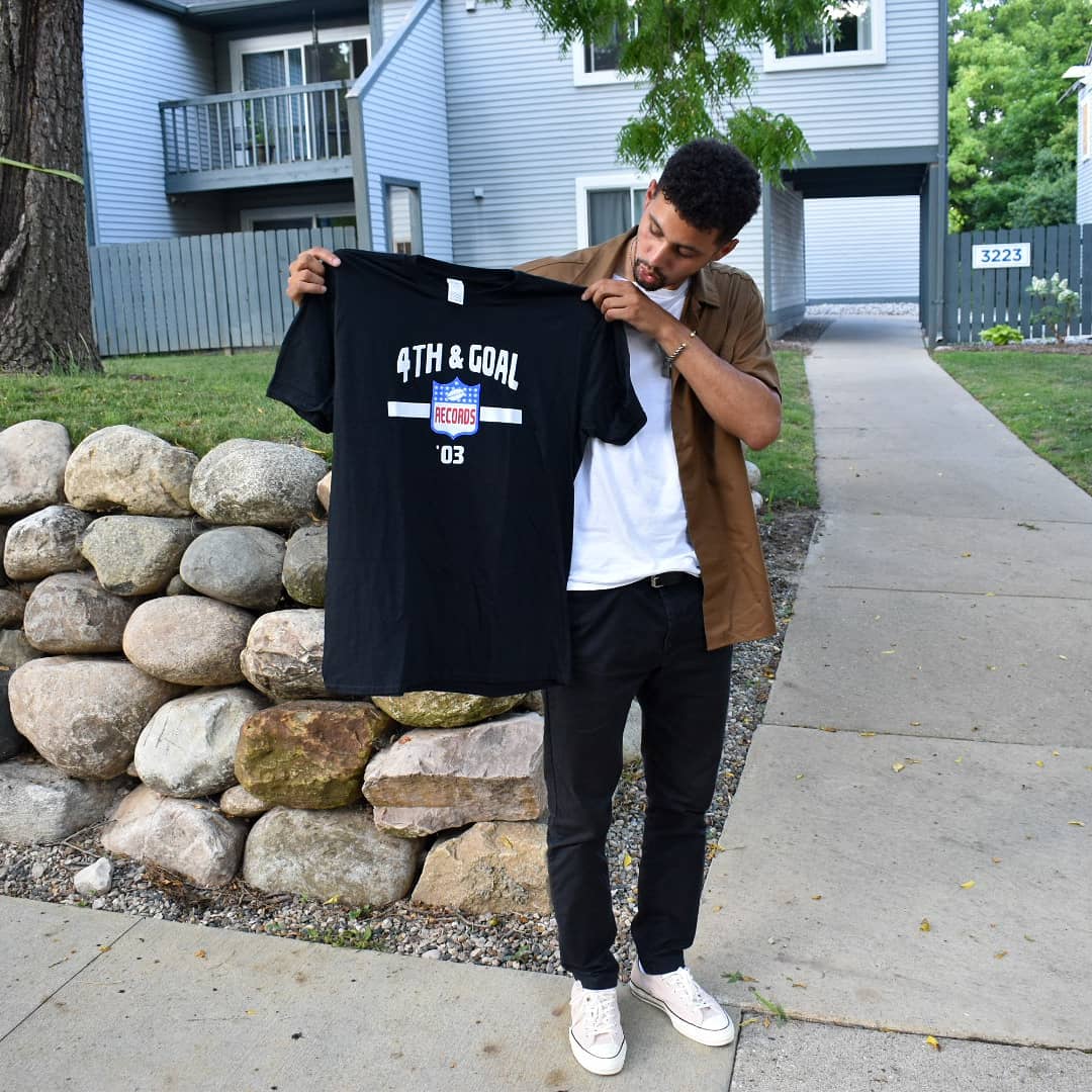 4thNGoalRecords's tweet photo. Shout out &amp; thank you to:

@sigidy34 @DreDav734 @illwill734 @TheFlightTeam1 for coppin merch! https://t.co/huq95fMYVO