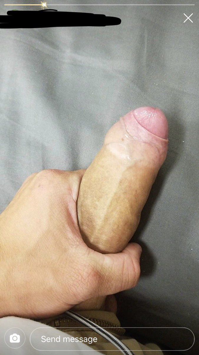 Str8bait6's tweet photo. Jason, in the military and currently living in Hawaii. Around 20. Get this 35 retweets and I will post his stripping vid 🤤 #str8bait #straightb8 #gaystraight #gay #nude #militaryboynude #whiteboynude https://t.co/dA9kkoflVc