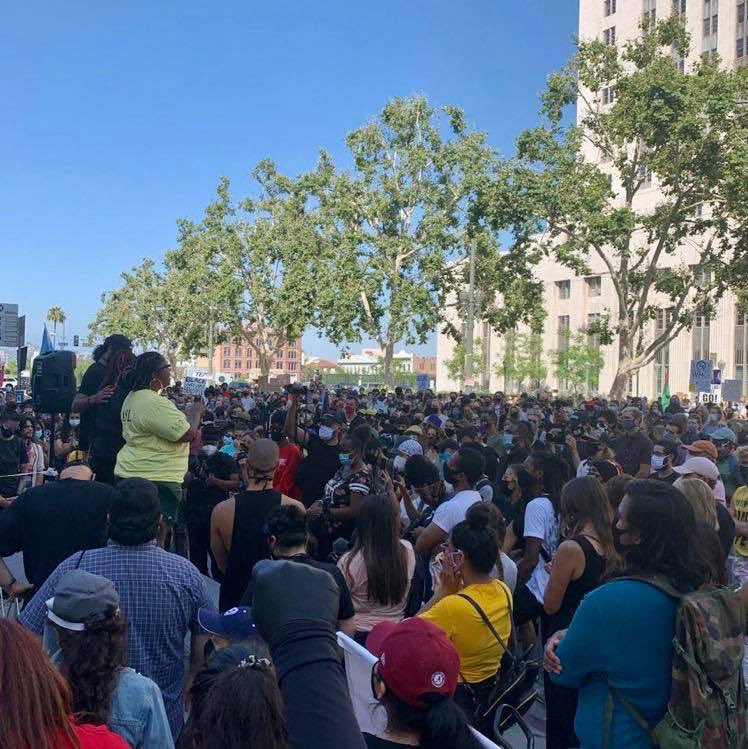 LAPD just posted this photo of people protesting tonight. People are messaging me, asking how this is allowed, with no social distancing, when hours ago Governor @GavinNewsom said we shouldn’t even see our family for a July 4th gathering this weekend, unless we live with them.