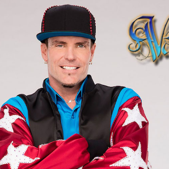 Outfit: Z. Cavaricci $2/hand Blackjack Dealer Collection, 1993