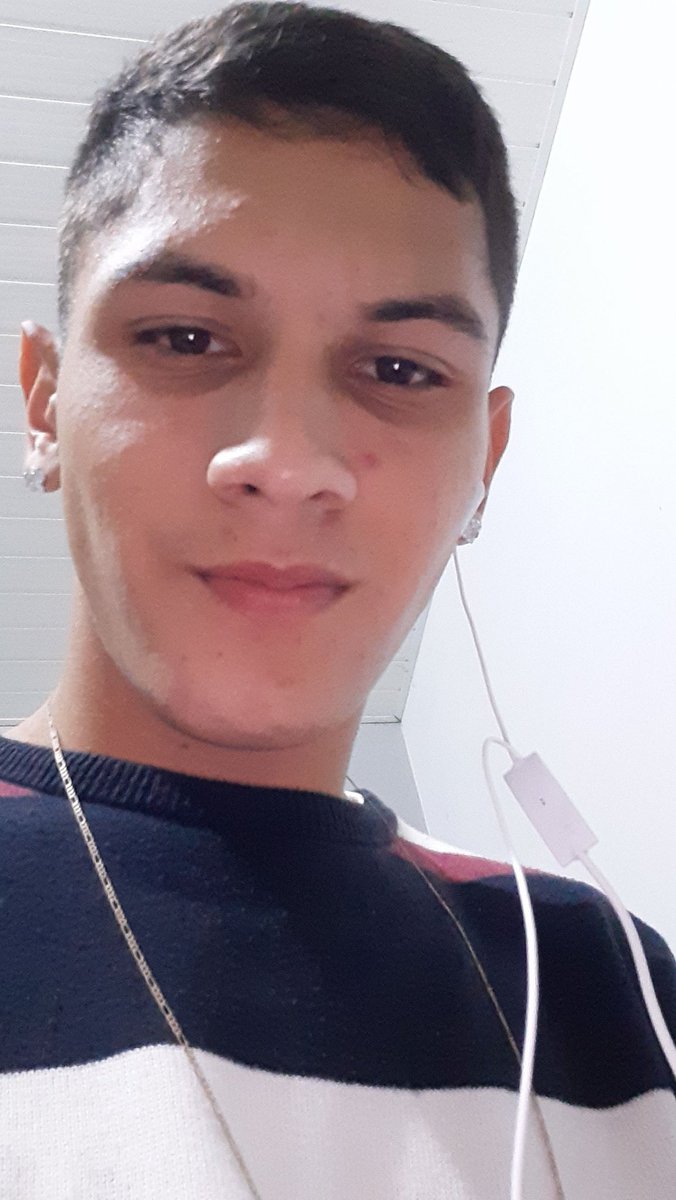BrunoMo40056026's tweet photo. Na duvida as duas 😇 https://t.co/XQt6MLRJXB